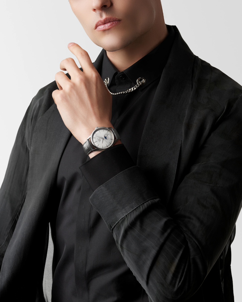 Longines Flagship Heritage Mondphase L4.815.4.72.2