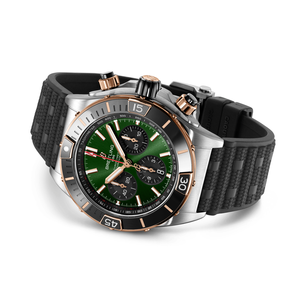 Breitling Super Chronomat B01 44 / UB0136251L1S1