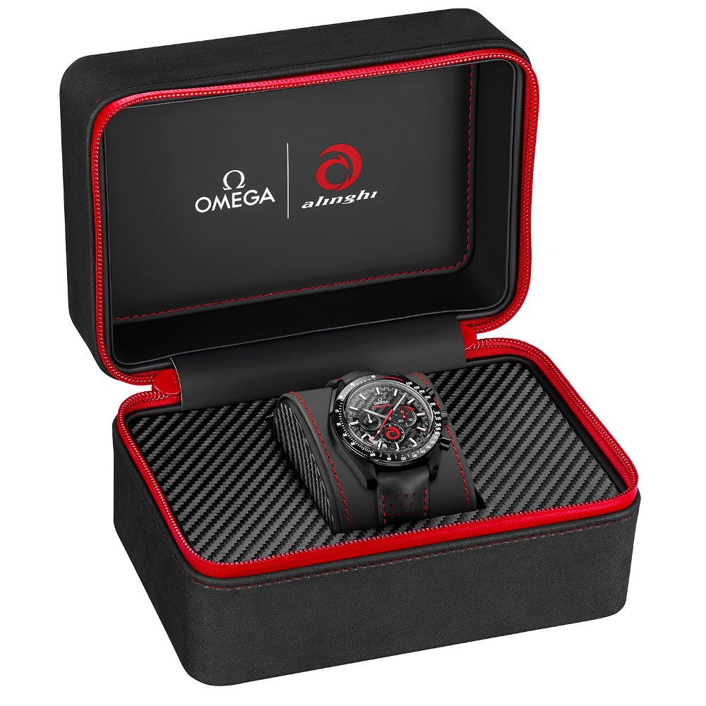 OMEGA Speedmaster Moonwatch "TEAM ALINGHI" 311.92.44.30.01.002