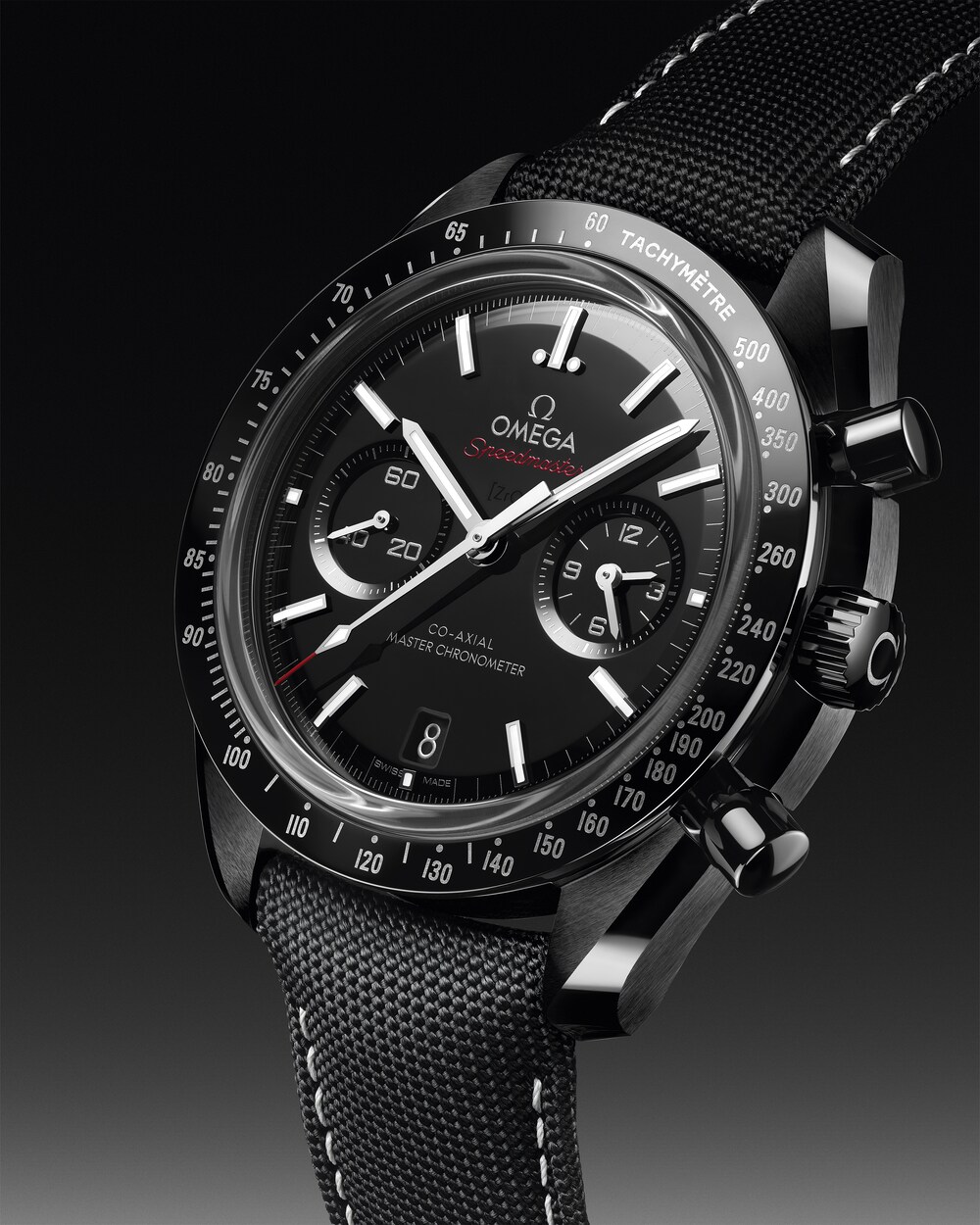 OMEGA Speedmaster "Dark Side of the Moon" 310.92.44.51.01.002