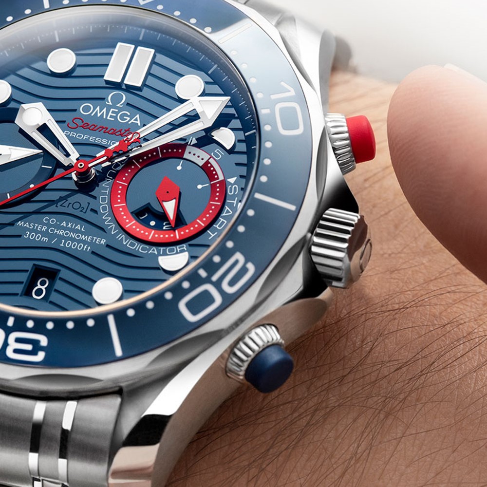 OMEGA Seamaster Diver 300M Co-Axial Master Chronometer Chronograph 44 mm AMERICA’S CUP – 210.30.44.51.03.002