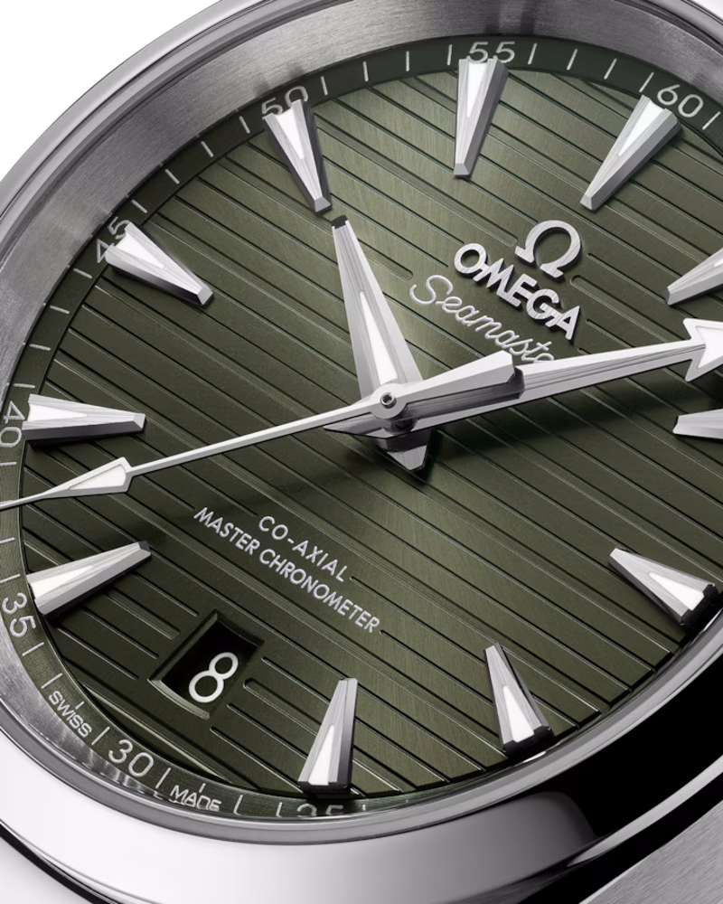 OMEGA Seamaster Aqua Terra 150M Co-Axial Master Chronometer 38mm 220.12.38.20.10.001