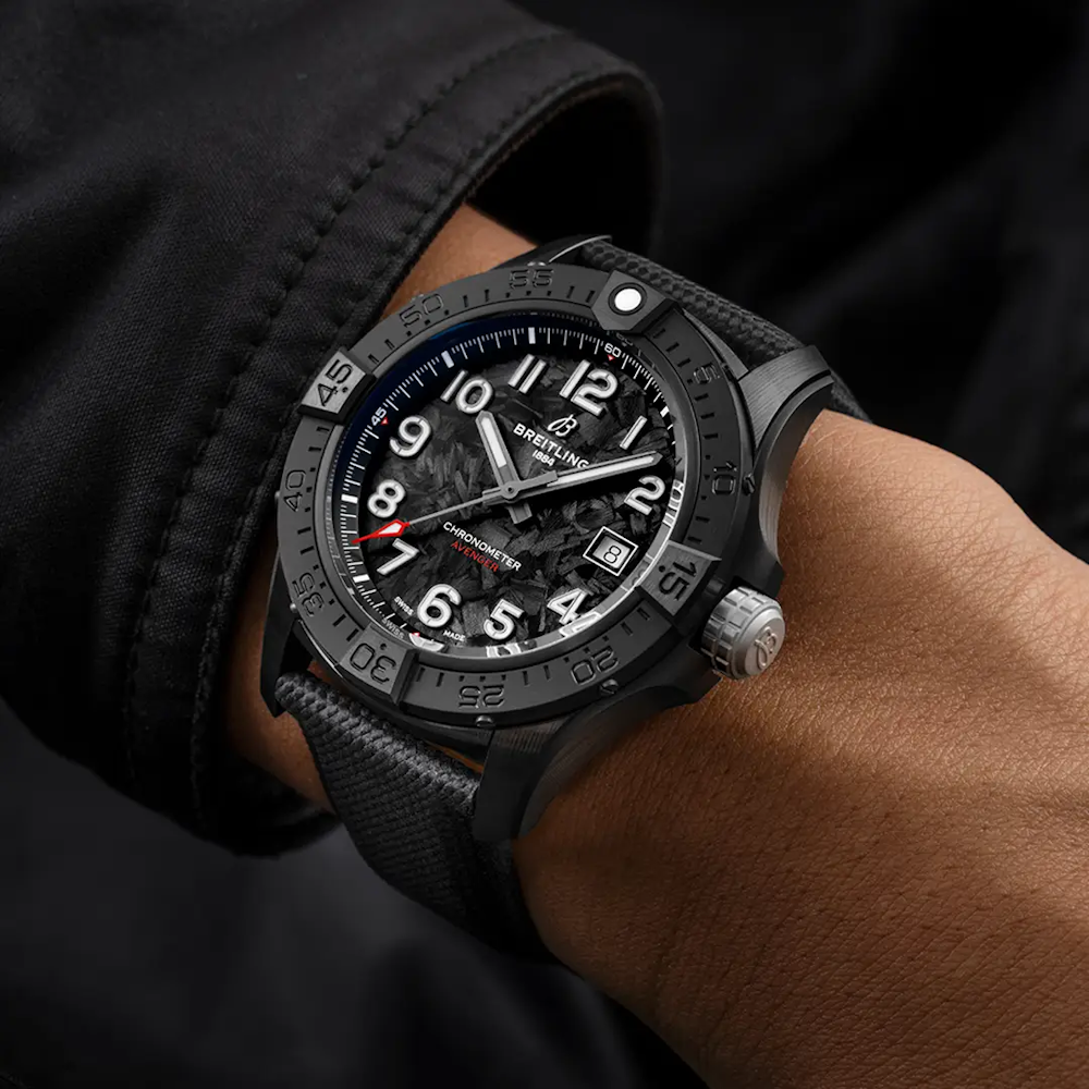 Breitling Avenger Automatic Night Mission 42 / S17328101B1X1