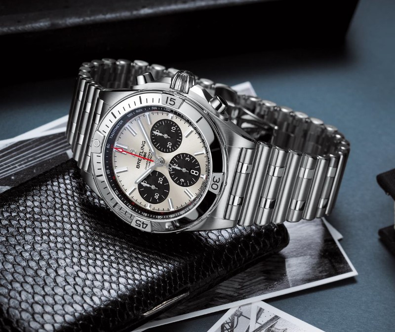 BREITLING CHRONOMAT auf Leder