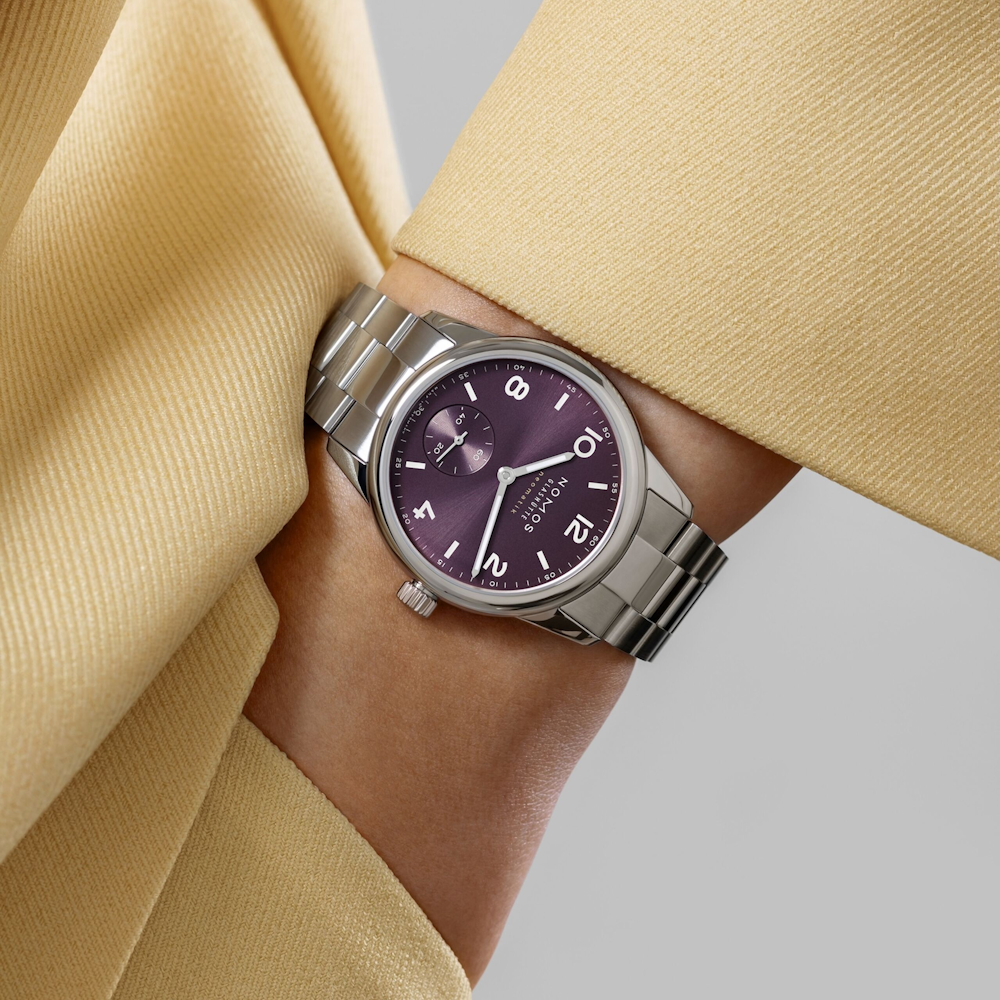 NOMOS - Club Sport neomatik 34 purple - Ref. 757